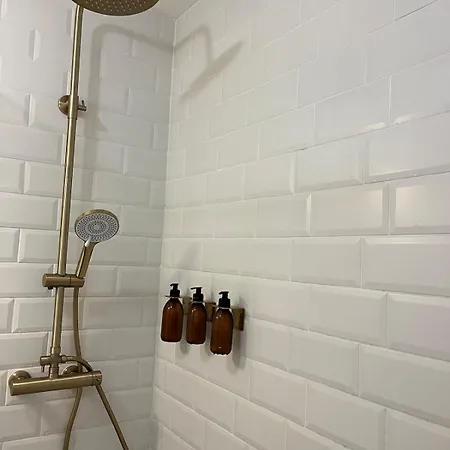 Chez Ophelie, Vue Et Piscine Apartmán Saint-Raphaël