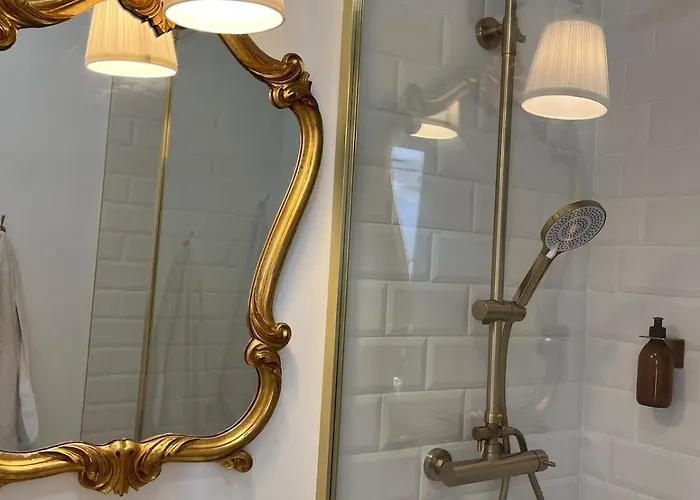 Apartmán Chez Ophelie, Vue Et Piscine